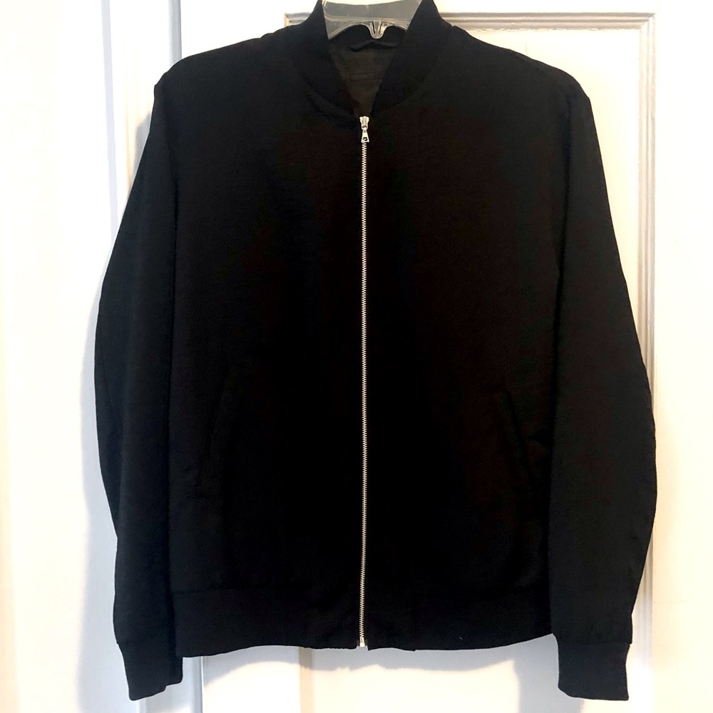 Women’s Uniqlo Light Bomber Jacket